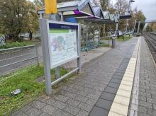 Vermüllung am Bahnsteig Haselbrunn